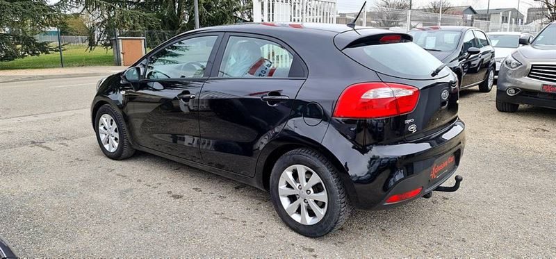 Kia Rio III 1.25L essence CVVT 86cv ISG Active 5 portes