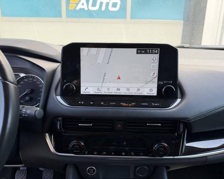 NISSAN Qashqai 140ch Mild Hybrid N-Connecta - Caméra 360° - Entretien Complet -  FAIBLE KILOMETRAGE