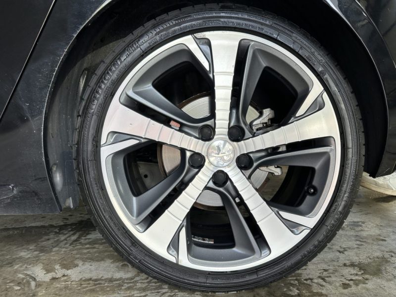 PEUGEOT  308 1.6 THP 225 CH EAT 8 / 1ER MAIN  2019