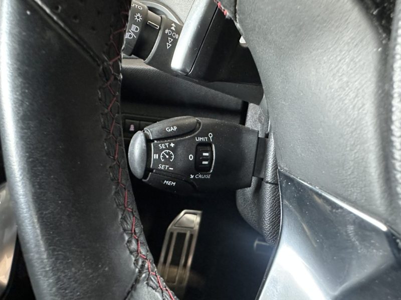 PEUGEOT  308 1.6 THP 225 CH EAT 8 / 1ER MAIN  2019