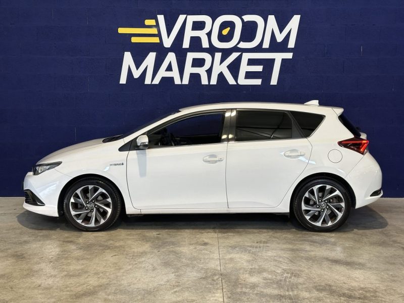 TOYOTA AURIS HYBRIDE 1.8 I 136 CH DESIGN / 1ER MAIN  2018