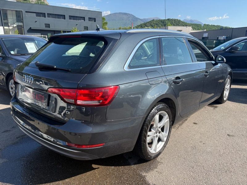 AUDI A4 2.0 TDI 150 CV ULTRA BVM6 