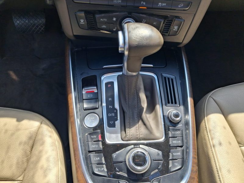 AUDI Q5 3.0 V6 TDI 245 CV AVUS TOIT OUVRANT PANORAMIQUE GPS 