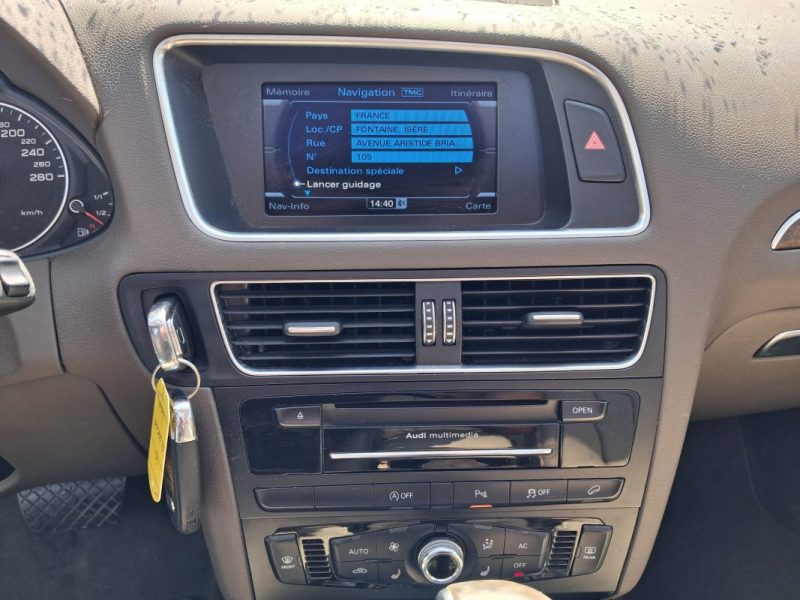AUDI Q5 3.0 V6 TDI 245 CV AVUS TOIT OUVRANT PANORAMIQUE GPS 