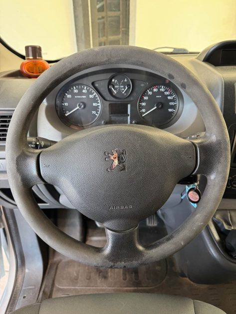 PEUGEOT EXPERT 227 L1H1 1.6 HDI 90cv - Distribution Neuve - Garantie 12mois ou 15.000km - Révisé