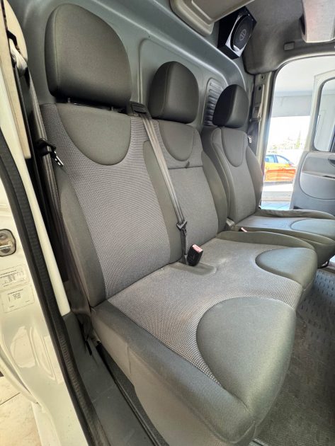 PEUGEOT EXPERT 227 L1H1 1.6 HDI 90cv - CONFORT - 165.000km