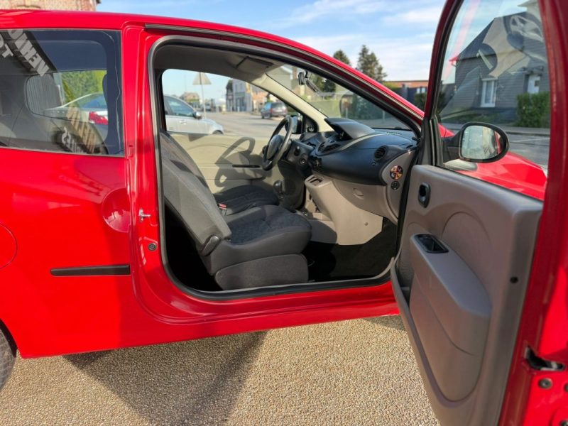 Renault Twingo II 1.2 60Ch Authentique