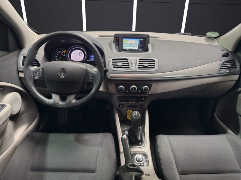 RENAULT MEGANE  1.6 16V TOMTOM EDITION 2011