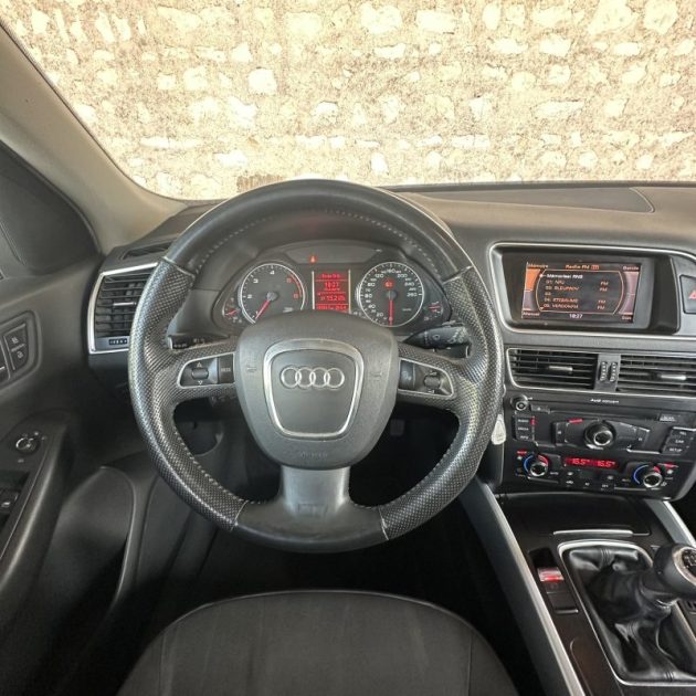 AUDI Q5 2.0 TDI 143 AMBIENTE QUATTRO 2010