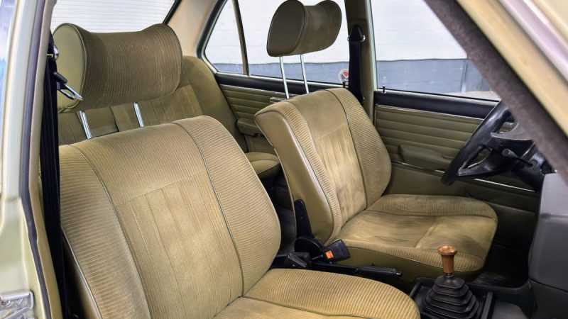 BMW 520 E12 1978 I Historique important I 6 Cylindres I Configuration d’origine