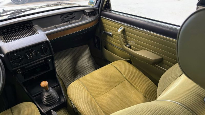 BMW 520 E12 1978 I Historique important I 6 Cylindres I Configuration d’origine