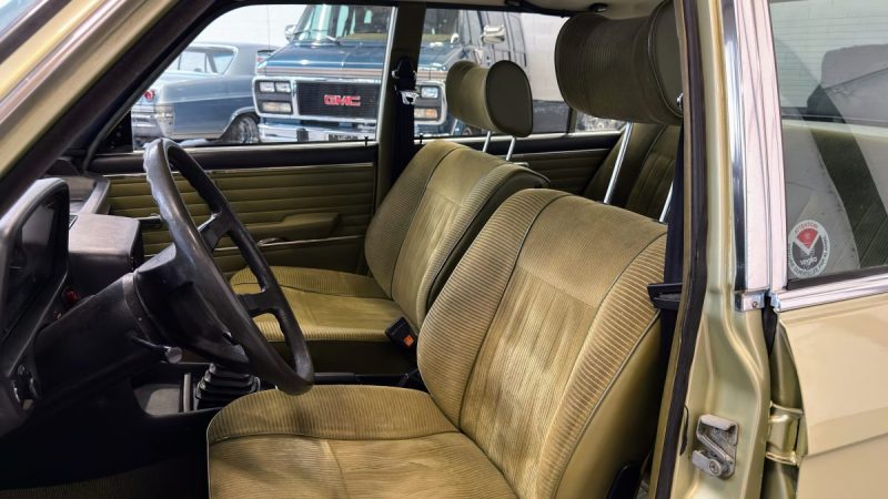 BMW 520 E12 1978 I Historique important I 6 Cylindres I Configuration d’origine