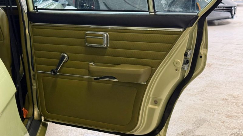 BMW 520 E12 1978 I Historique important I 6 Cylindres I Configuration d’origine