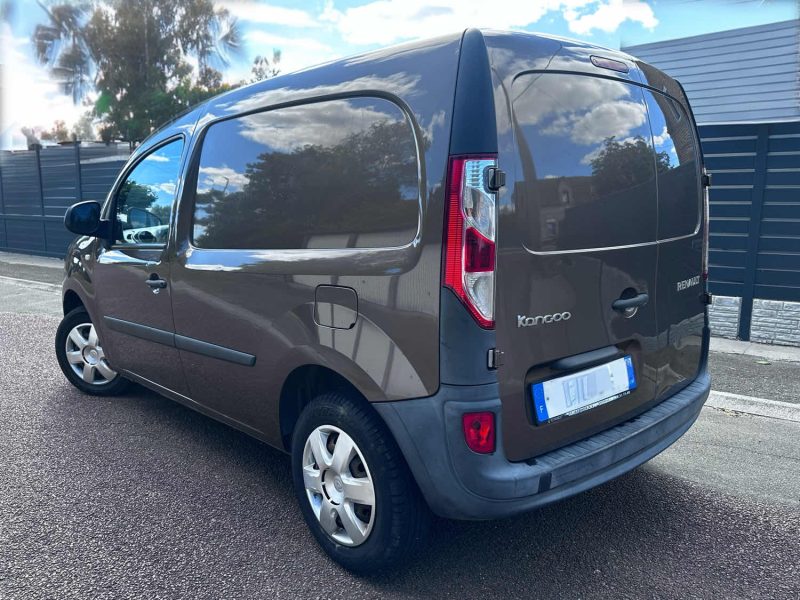 1er main RENAULT KANGOO 1.5 DCI 90 2013