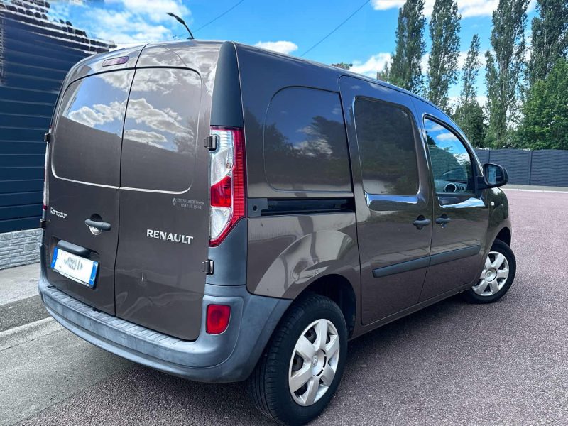 1er main RENAULT KANGOO 1.5 DCI 90 2013