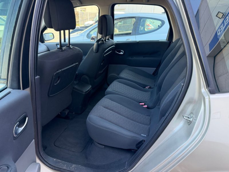 RENAULT SCÉNIC II 1.6 112CV  