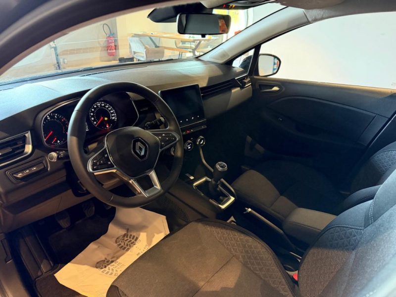 RENAULT CLIO  5 BUSINESS TCE 90 / SIEGES CHAUFFANTS / 1ERE MAIN 