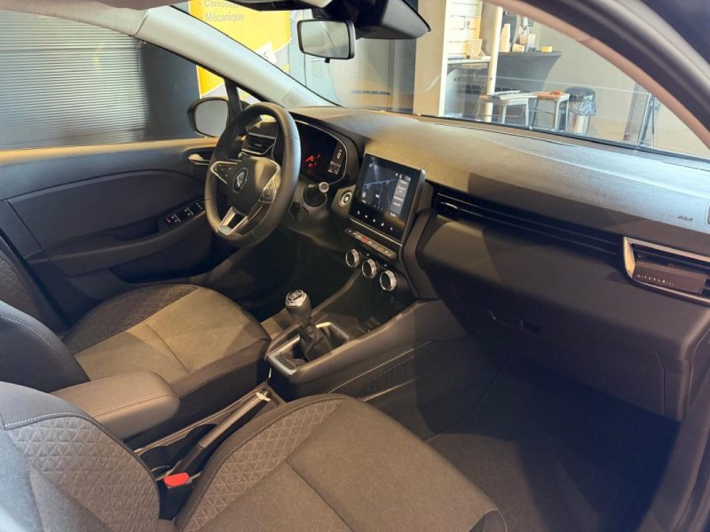 RENAULT CLIO  5 BUSINESS TCE 90 / SIEGES CHAUFFANTS / 1ERE MAIN 
