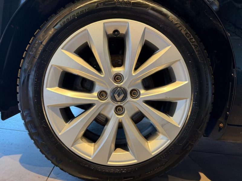 RENAULT CLIO  5 BUSINESS TCE 90 / SIEGES CHAUFFANTS / 1ERE MAIN 