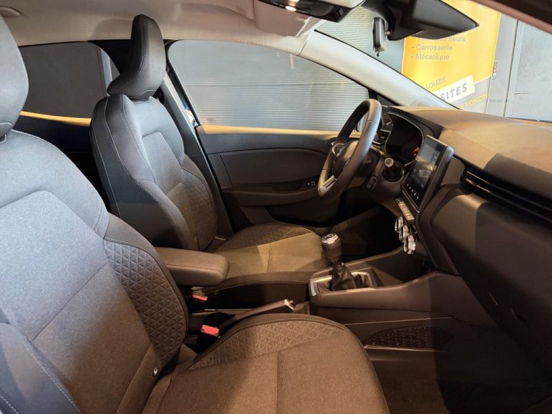 RENAULT CLIO  5 BUSINESS TCE 90 / SIEGES CHAUFFANTS / 1ERE MAIN 