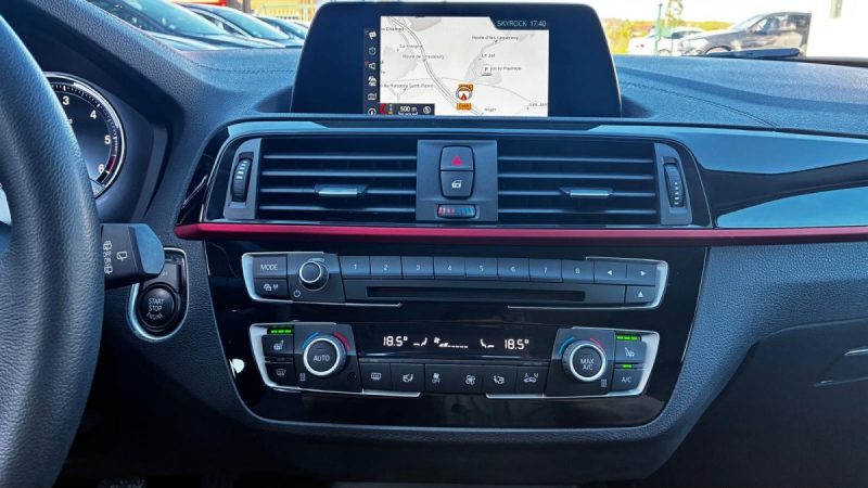 BMW Serie 1 118d xDrive 150ch Sport 1ere Main