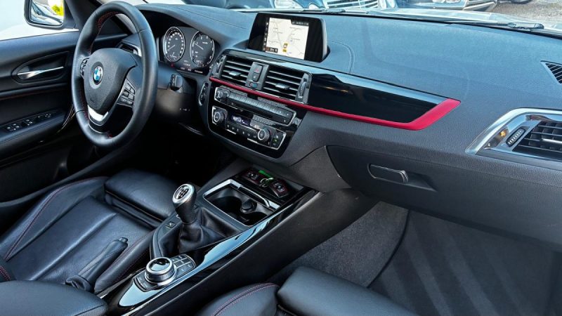 BMW Serie 1 118d xDrive 150ch Sport 1ere Main