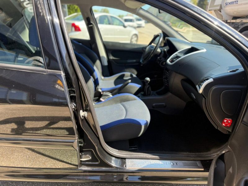 Peugeot 206 + 1.4E 75Ch Active