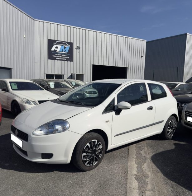 FIAT PUNTO GRANDE PUNTO 1.3 MULTIJET 75 DYNAMIC 2010 GARANTIE 