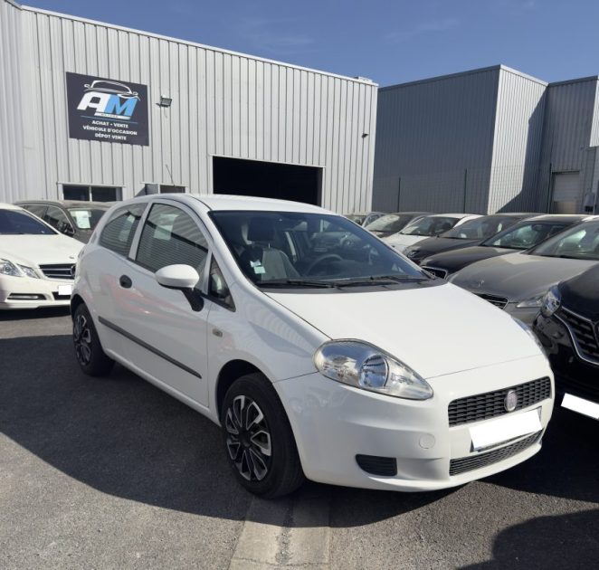 FIAT PUNTO GRANDE PUNTO 1.3 MULTIJET 75 DYNAMIC 2010 GARANTIE 