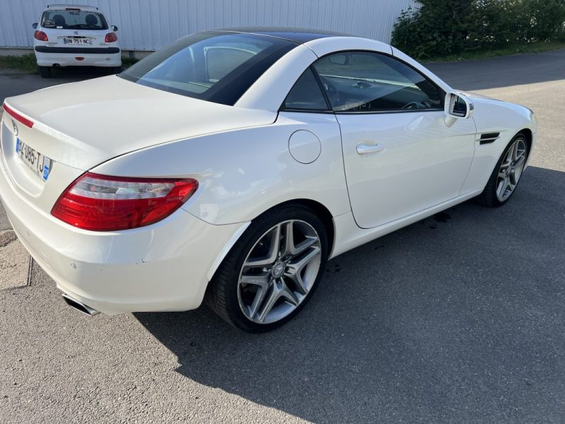 SUPERBE MERCEDES SLK 200  BOITE AUTOMATIQUE