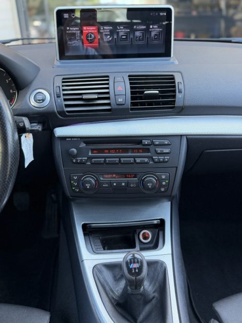 BMW SERIE 1 118I 130 CV PACK M / Grand ecran CAR PLAY / Clim /  Paiement 4X ou 10X Possible