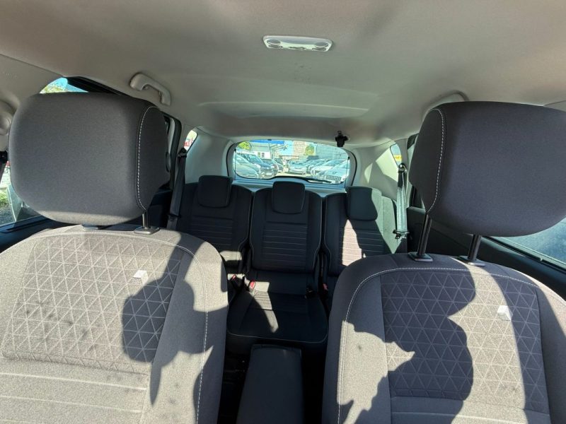 RENAULT SCENICIII 1.2 TCE 115CH LIMITED  2016 ETAT NEUF 