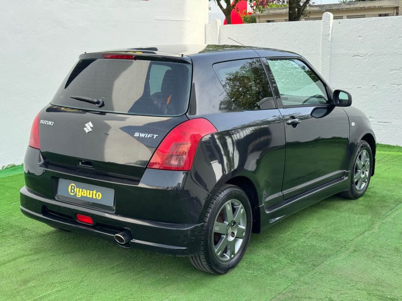 SUZUKI SWIFT III 1.3 VVT 92 CH GARANTIE 12 MOIS  2007