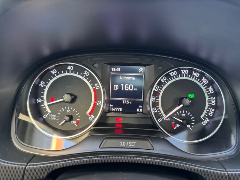 SKODA FABIA III COMBI MONTE CARLO 1.2 TSI 110CH DSG7 GREENTEC GARANTIE 12 MOIS  