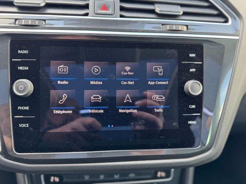 VOLKSWAGEN TIGUAN II 2.0 TDI 190CH CARAT EXCLUSIVE RLINE 4MOTION DSG7 GARANTIE 12 MOIS 2018