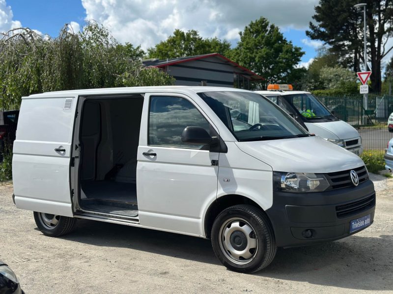 VOLKSWAGEN TRANSPORTER RANSPORTER T6 FOURGON 2.0 TDI 180CV 2014