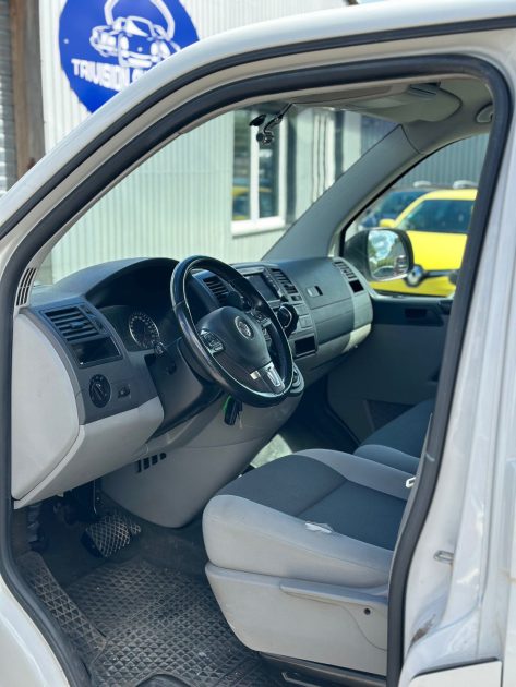 VOLKSWAGEN TRANSPORTER RANSPORTER T6 FOURGON 2.0 TDI 180CV 2014