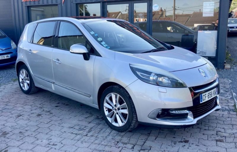 RENAULT SCENIC III 1.5L dCi 110cv INITIAL Boîte Auto_CUIR_GPS / Révisée&Garantie