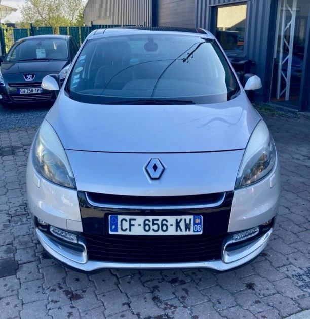 RENAULT SCENIC III 1.5L dCi 110cv INITIAL Boîte Auto_CUIR_GPS / Révisée&Garantie