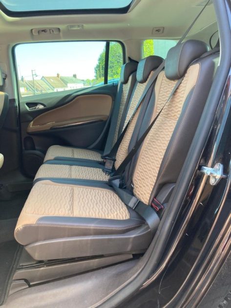OPEL  ZAFIRA TOURER C 2.0L 16V CDTi EcoFLEX 130cv COSMO / Révisée&Garantie