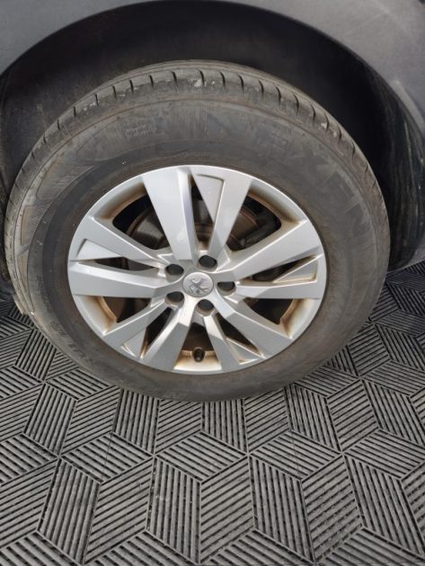 PEUGEOT 3008 II 1.5 BLUEHDI 130Cv ALLURE EAT8 2020