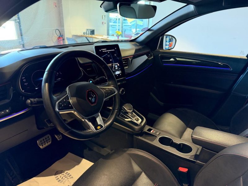 RENAULT ARKANA 1.6 E-TECH 145 RS LINE / ATTELAGE / 1ere main 