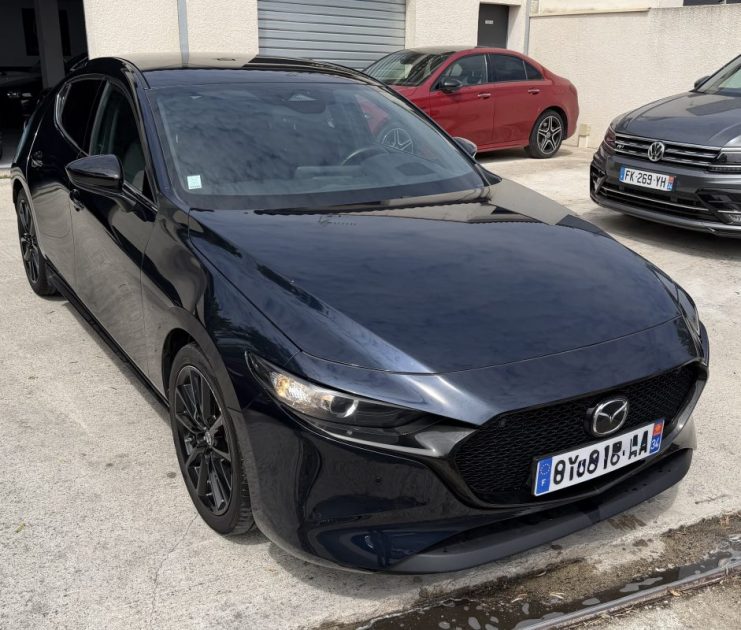 MAZDA 3 2.0 SKYACTIV 150cv / Bva HOMURA