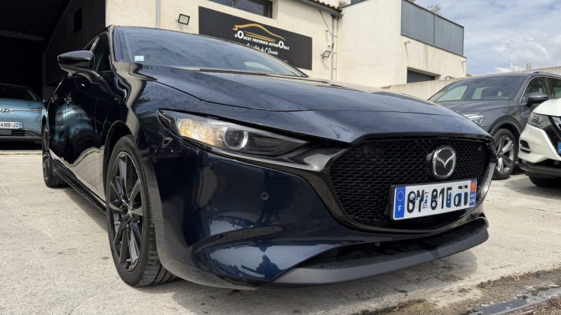 MAZDA 3 2.0 SKYACTIV 150cv / Bva HOMURA