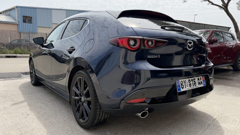 MAZDA 3 2.0 SKYACTIV 150cv / Bva HOMURA