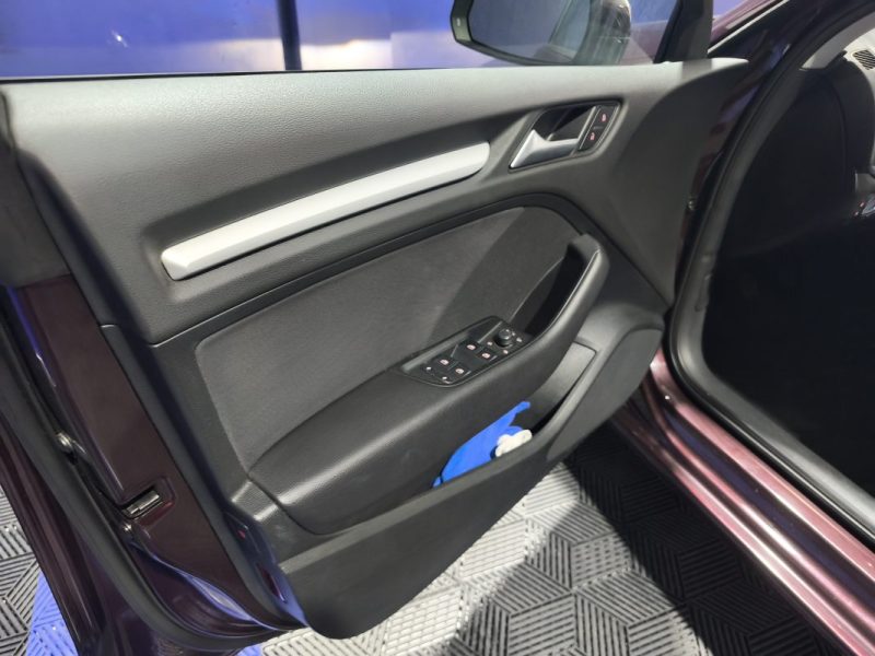 AUDI A3 2.0 TDI 150Cv FAP AMBIANTE SPORTBACK 2014