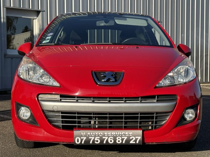 Peugeot 207 1.4 VTi 16v Série 64 Garantie 6 Mois