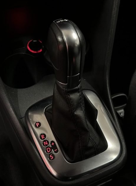 VOLKSWAGEN POLO 1.4 85 CONFORTLINE DSG7 - Très bon état - Garantie 6 mois - 1ère Main - 