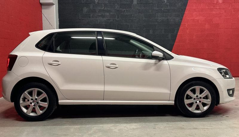 VOLKSWAGEN POLO 1.4 85 CONFORTLINE DSG7 - Très bon état - Garantie 6 mois - 1ère Main - 