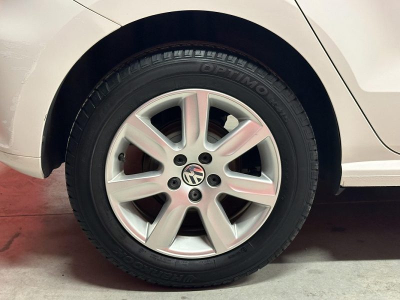 VOLKSWAGEN POLO 1.4 85 CONFORTLINE DSG7 - Très bon état - Garantie 6 mois - 1ère Main - 